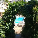 Apartment Blue Summer Slantschew brjag