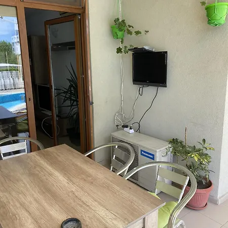 Blue Summer Apartment *